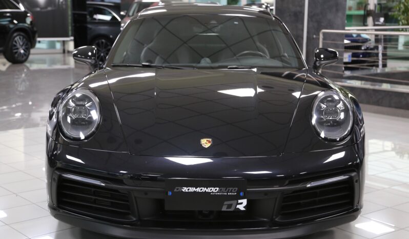 Porsche 911 Carrera 4S Coupè (992) pieno