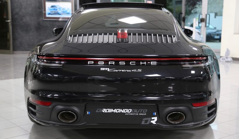 Porsche 911 Carrera 4S Coupè (992) pieno