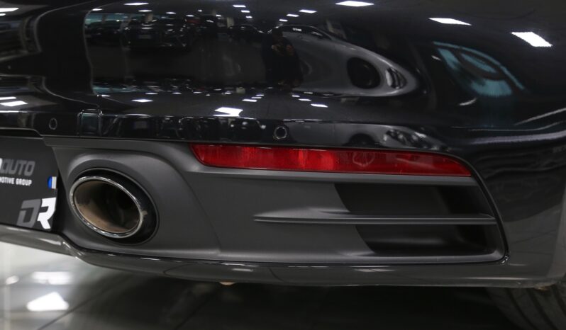 Porsche 911 Carrera 4S Coupè (992) pieno