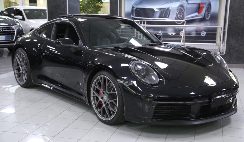 Porsche 911 Carrera 4S Coupè (992) pieno