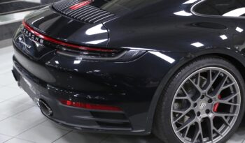 Porsche 911 Carrera 4S Coupè (992) pieno