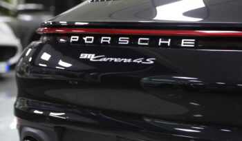 Porsche 911 Carrera 4S Coupè (992) pieno