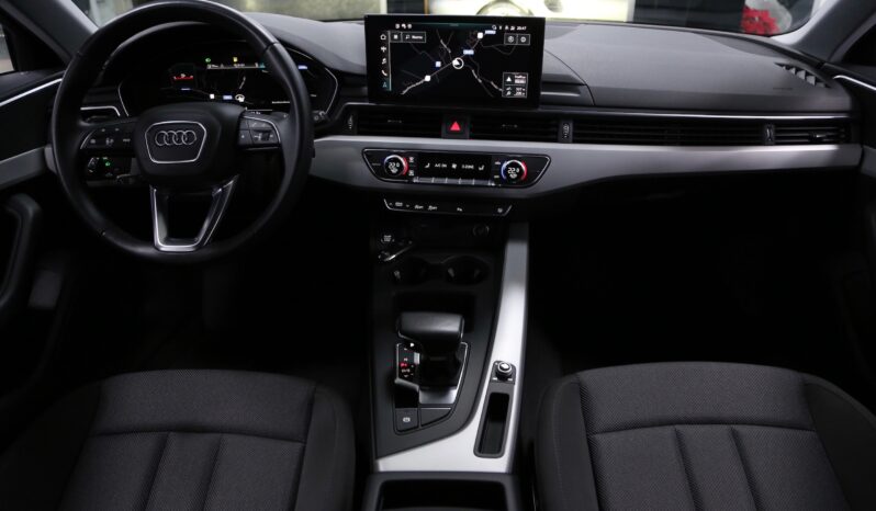 Audi A4 Avant 30 TDI/136cv mhev S tronic Business Advanced pieno