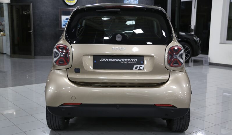 Smart fortwo EQ Prime 4,6 KW pieno