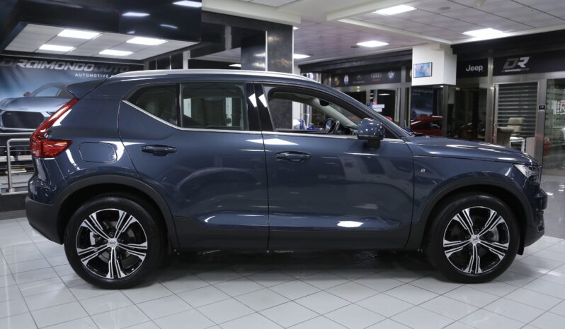 Volvo XC40 T4 Recharge Plug-in Hybrid Inscription auto pieno