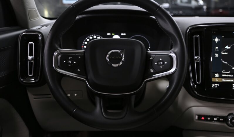 Volvo XC40 T4 Recharge Plug-in Hybrid Inscription auto pieno