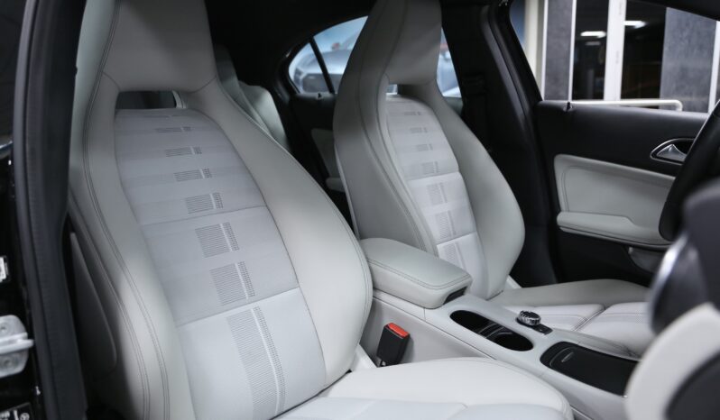 Mercedes A 180 d Automatic Sport pieno
