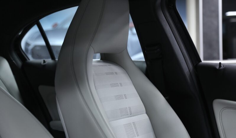 Mercedes A 180 d Automatic Sport pieno