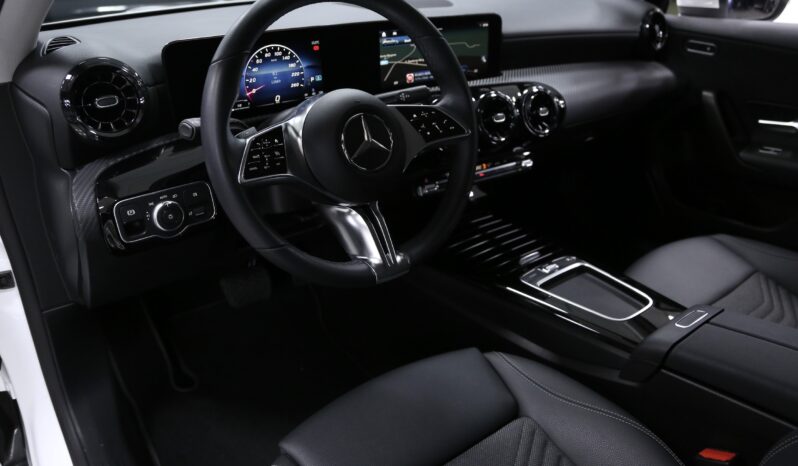 Mercedes A 180 d Automatic Advanced_2024 pieno