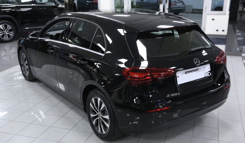 Mercedes A 180 d Automatic Advanced_2024 pieno