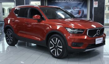 Volvo XC40 D3 Geartronic Momentum Pro pieno