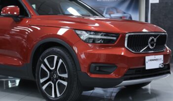 Volvo XC40 D3 Geartronic Momentum Pro pieno