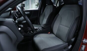 Volvo XC40 D3 Geartronic Momentum Pro pieno