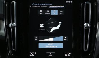 Volvo XC40 T5 Recharge Plug-in Hybrid Inscription auto pieno