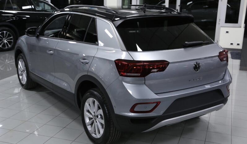 Volkswagen T-Roc Edition Plus 1.0 TSI 115 CV_KM0 pieno