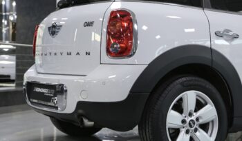 Mini One Countryman 1.6 auto pieno