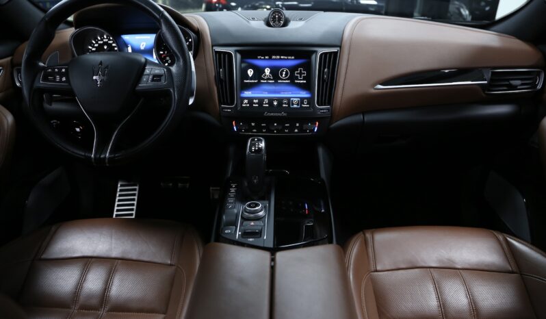 Maserati Levante V6 Diesel 275 cv AWD Gransport auto pieno