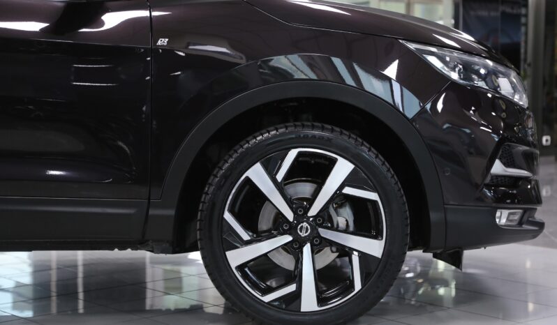 Nissan Qashqai 1.5 dCi Tekna pieno