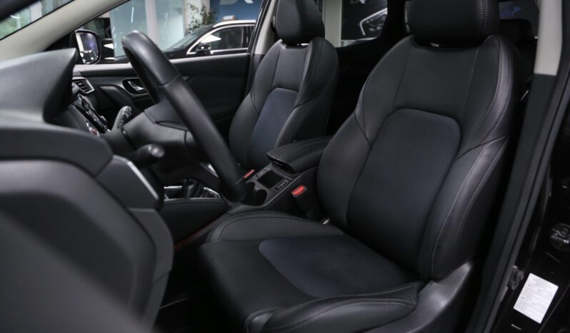 Nissan Qashqai 1.5 dCi Tekna pieno