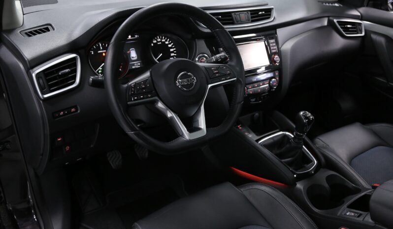 Nissan Qashqai 1.5 dCi Tekna pieno