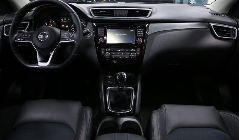 Nissan Qashqai 1.5 dCi Tekna pieno