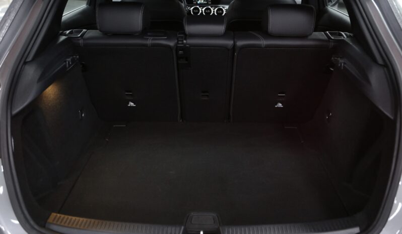 Mercedes A 180 d Automatic Sport pieno