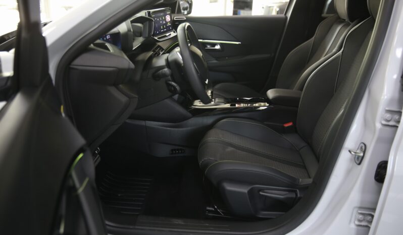 Peugeot 208 Hybrid 145 cv e-DCS6 GT pieno