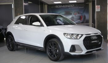 Audi A1 Allstreet 30 TFSI Advanced pieno