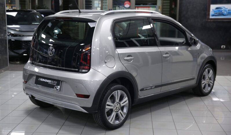 Volkswagen Up! 1.0 75 CV Cross Up! pieno