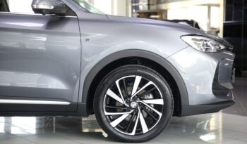 MG ZS 1.5 Hybrid+ Luxury pieno