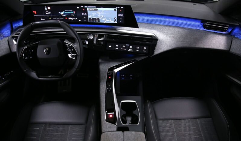 PEUGEOT 3008 Hybrid 145 e-DCS6 GT pieno