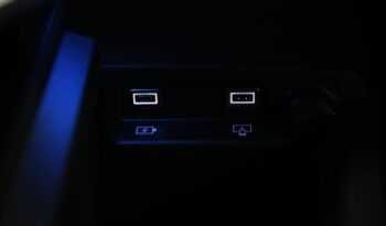PEUGEOT 3008 Hybrid 145 e-DCS6 GT pieno