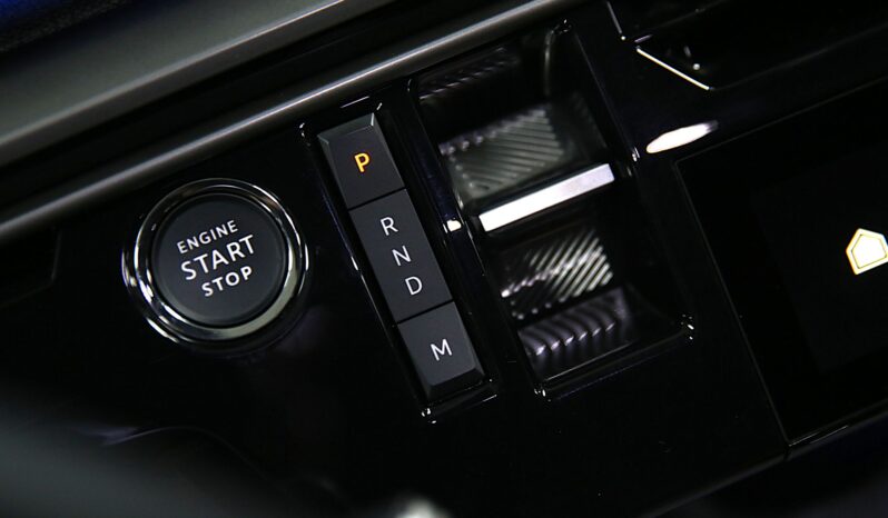 PEUGEOT 3008 Hybrid 145 e-DCS6 GT pieno