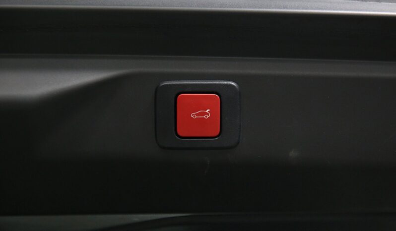 PEUGEOT 3008 Hybrid 145 e-DCS6 GT pieno