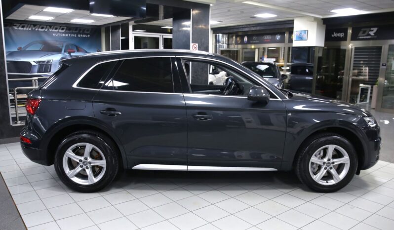 AUDI Q5 2.0 TDI quattro S tronic Business Sport pieno