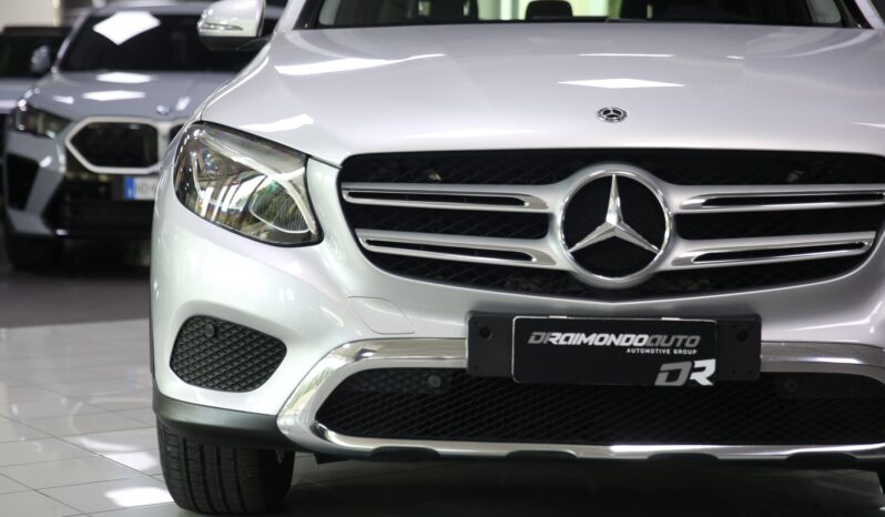 MERCEDES GLC 220 d 4Matic Sport pieno
