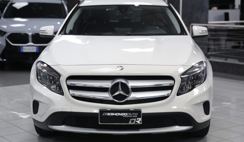 MERCEDES GLA 180 d Automatic Business pieno