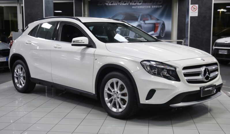 MERCEDES GLA 180 d Automatic Business pieno