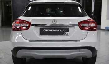 MERCEDES GLA 180 d Automatic Business pieno