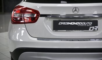 MERCEDES GLA 180 d Automatic Business pieno