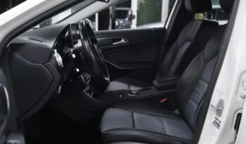 MERCEDES GLA 180 d Automatic Business pieno