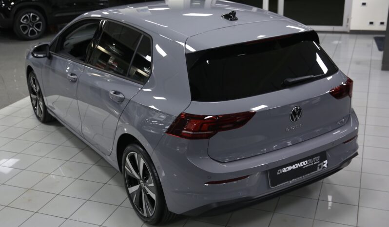 Volkswagen Golf Edition Plus 1.5 eTSI 115 cv DSG NUOVA KM0 pieno