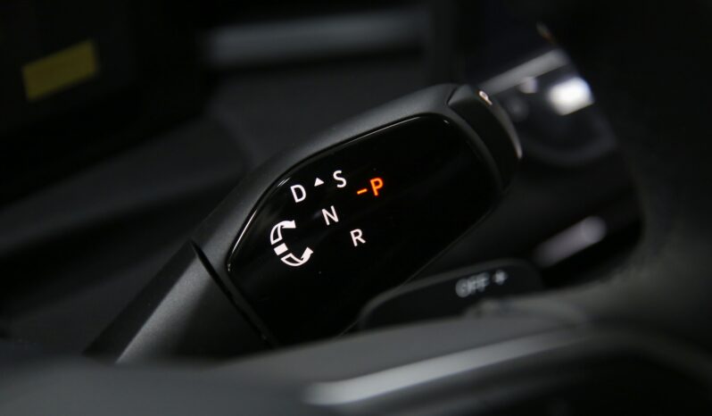 Volkswagen T-Roc 1.5 eTSI ACT 150 cv DSG Life NUOVA KM0 pieno